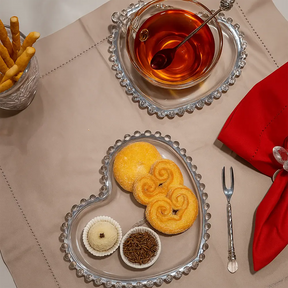 Jogo de Xícaras Pérola 180ml com Pires Coração – 8 Peças de Cristal